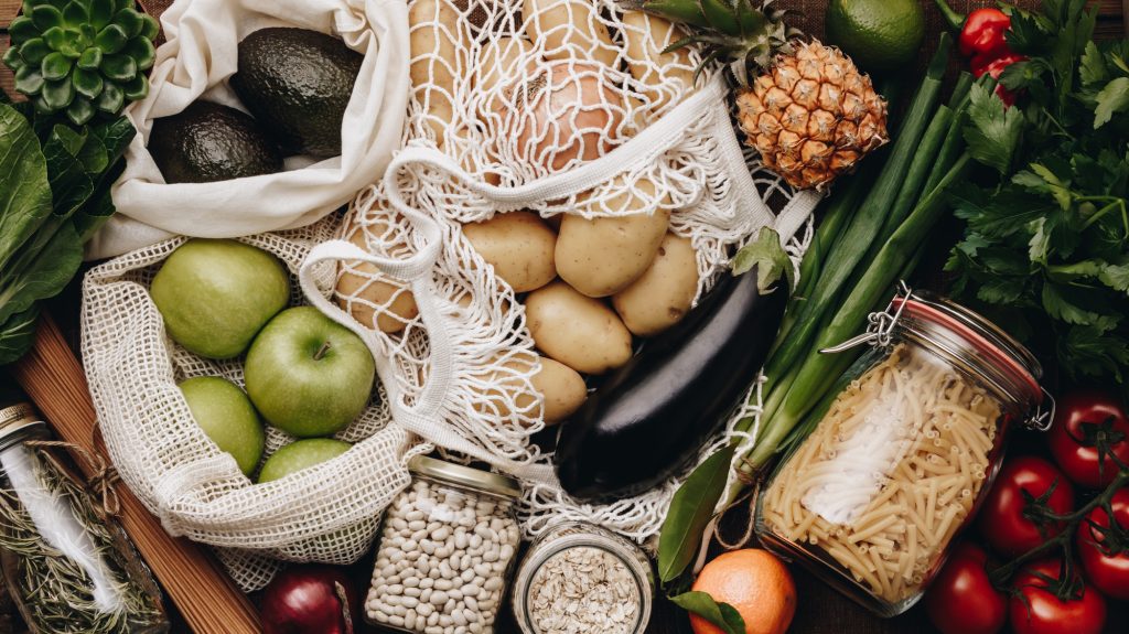 Healthy food, clean eating, eco friendly, no plastic concept.