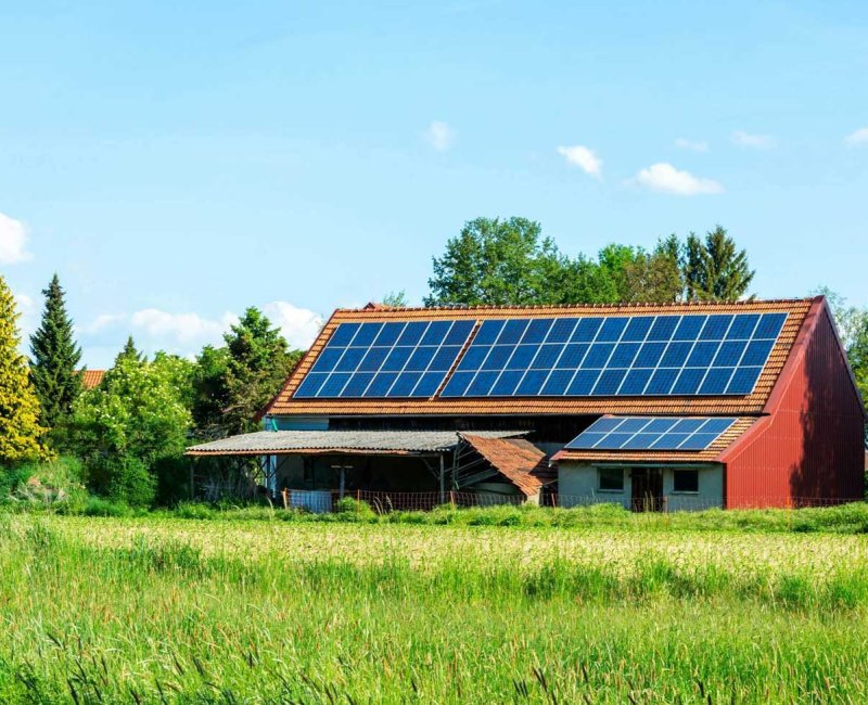 green-energy-with-solar-collectors-(2)